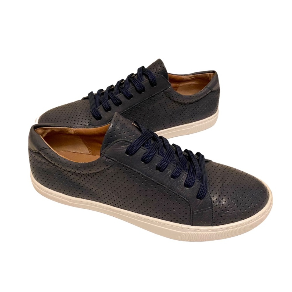 [Caslon] Cassie Perforated Lace Up Sneakers - Picture 3 of 8